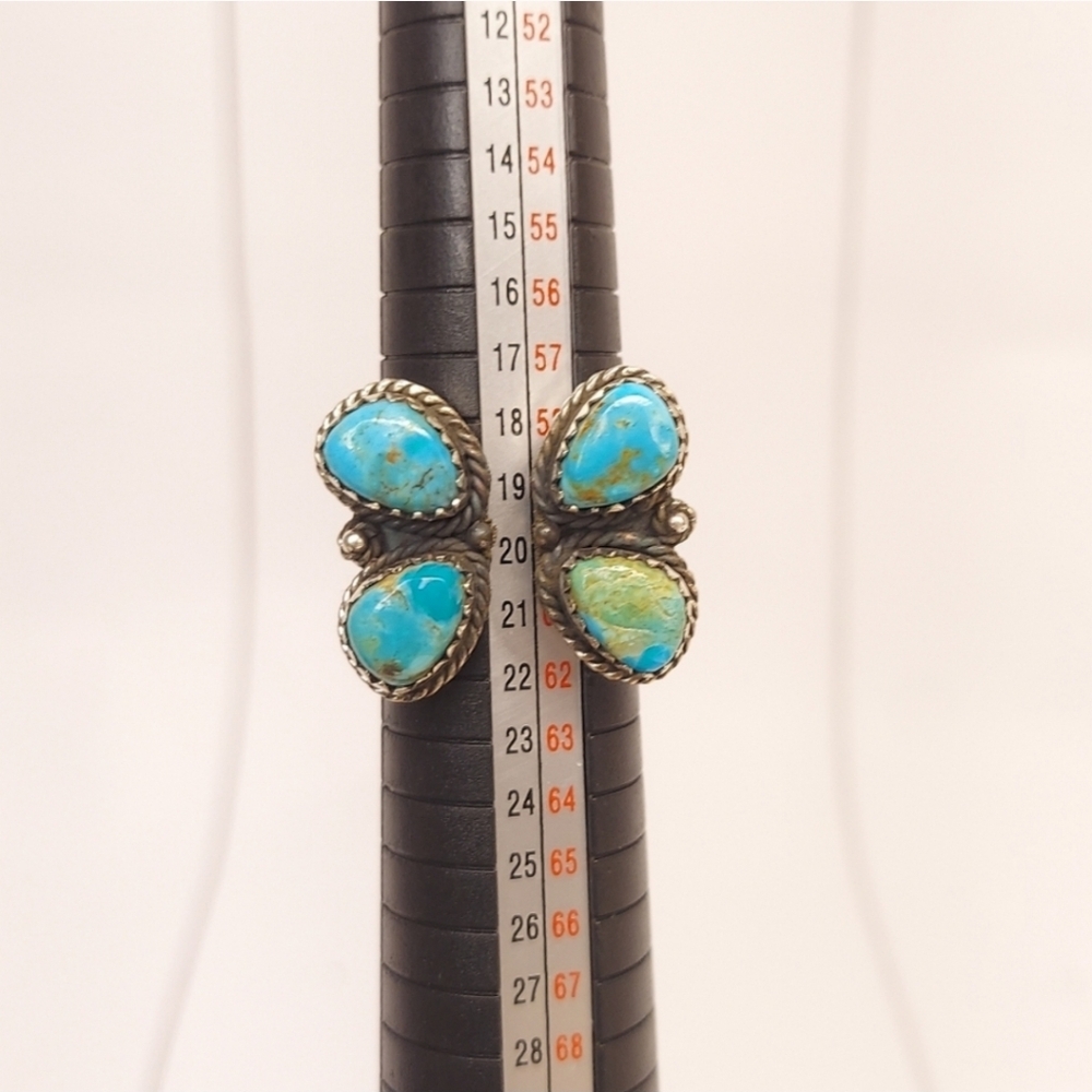 Beautiful Turquoise Ring - Picture 6 of 12